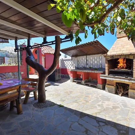 Traditional By Villagrancanaria Villa *