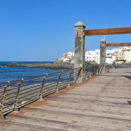 Traditional By Villagrancanaria Villa *