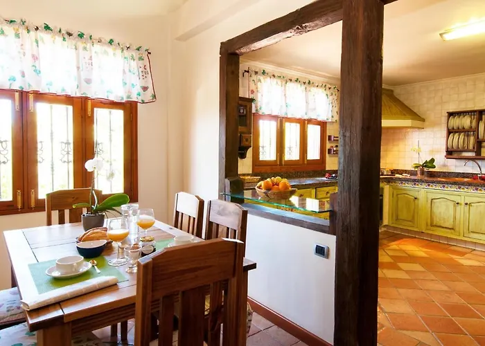 Traditional By Villagrancanaria Villa Arucas