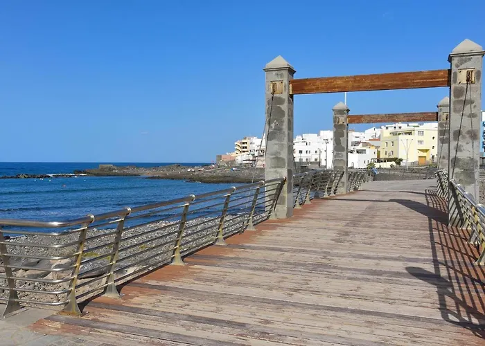 Traditional By Villagrancanaria Villa *